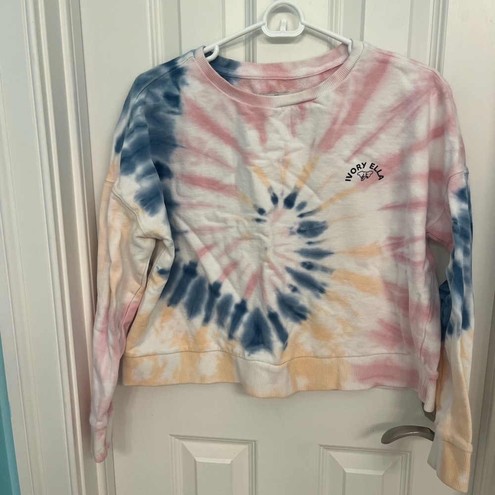 Ivory Ella crewneck